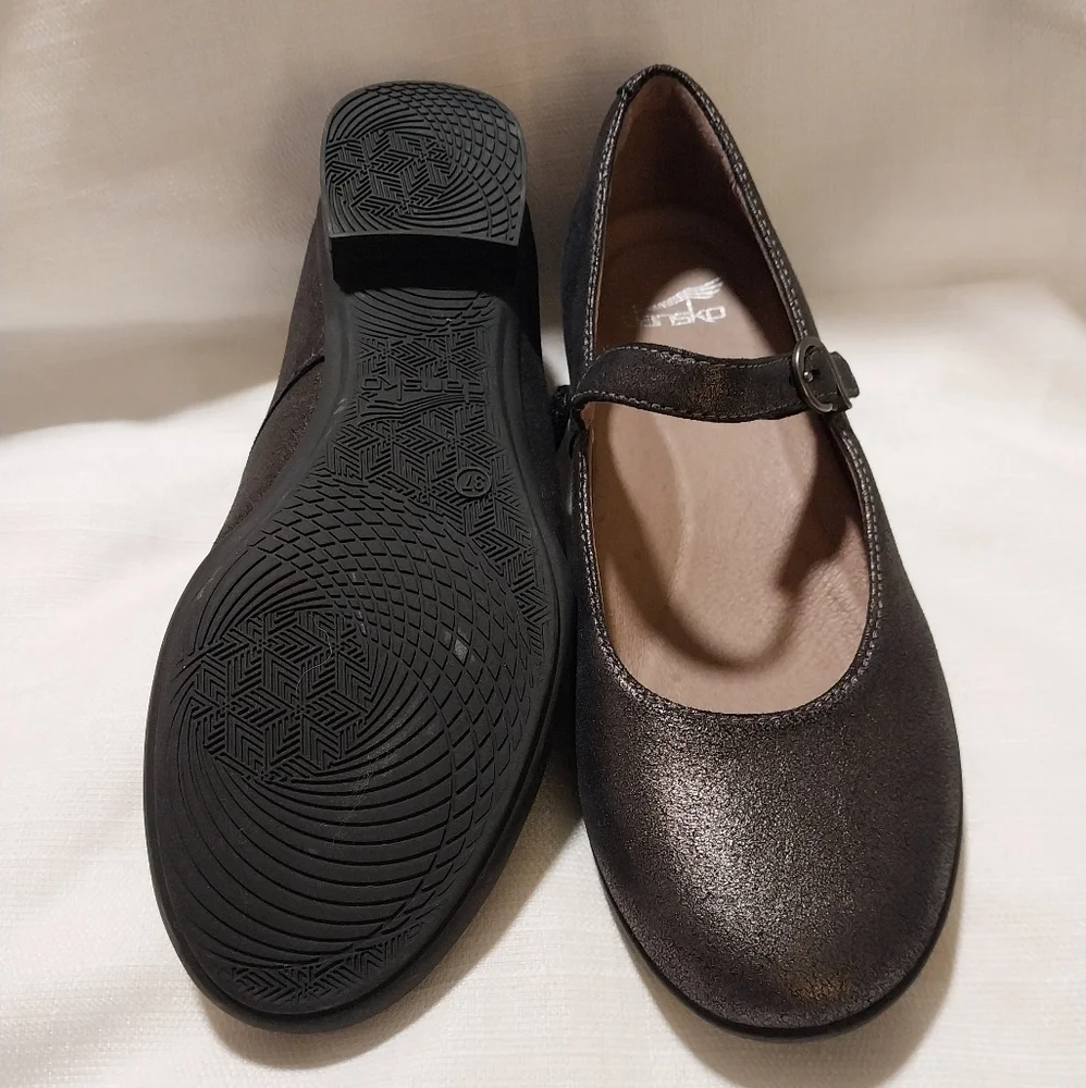 Dansko Kaelyn Graphite Shimmer Mary Jane Flats